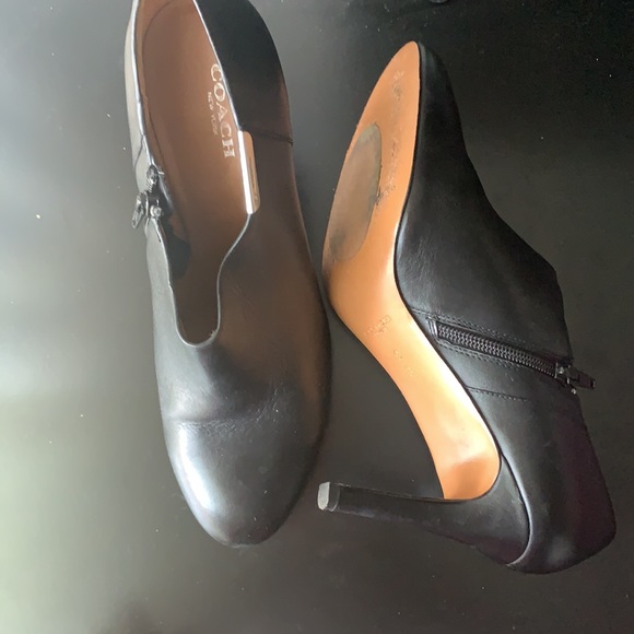 Coach ankle booties - Picture 2 of 3